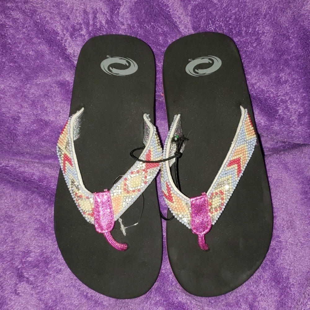 Cute sparkly flip flops; NWOT